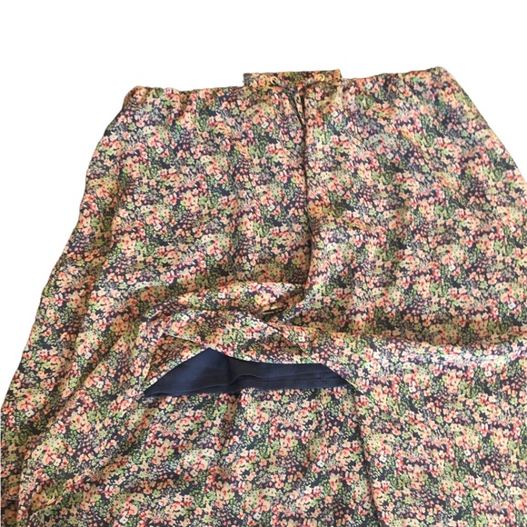 Princess Vera Wang Skirt - Picture 5 of 5